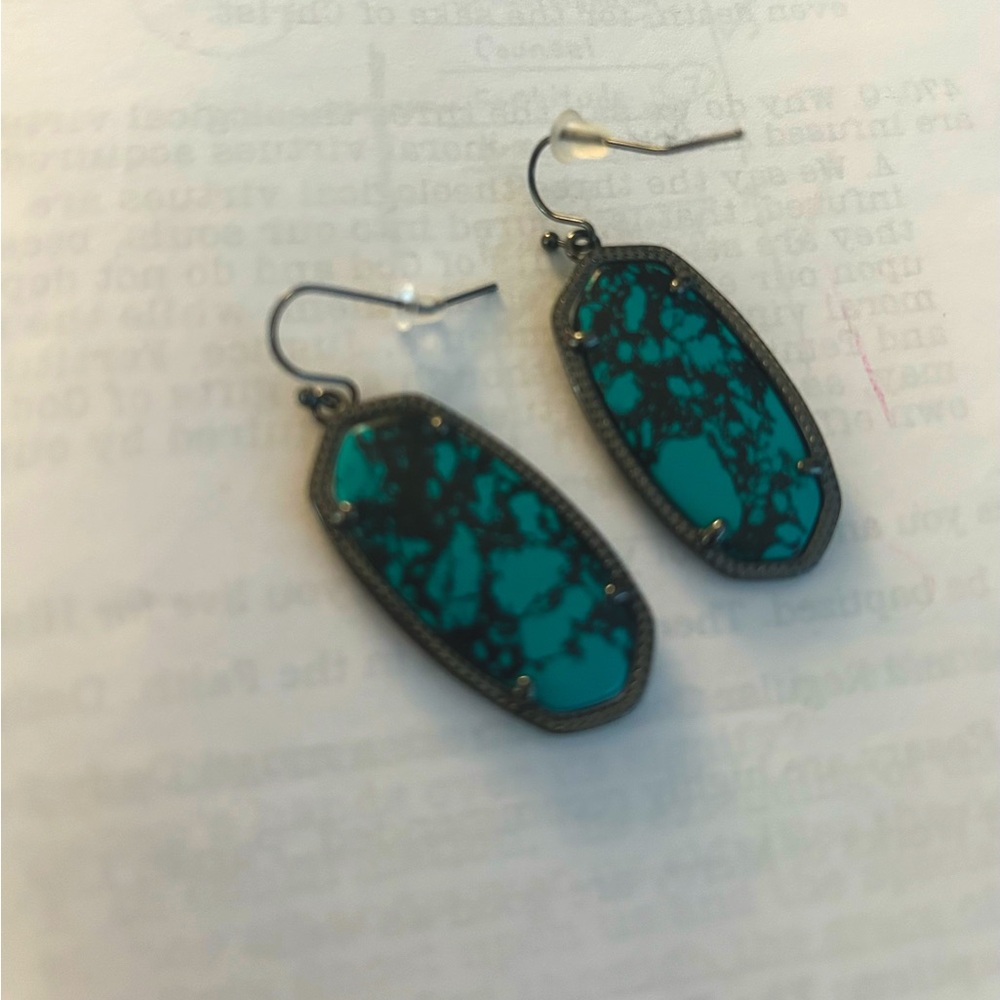 Retired Kendra Scott Elle earrings- Variegated  teal, gunmetal-Stunning!!